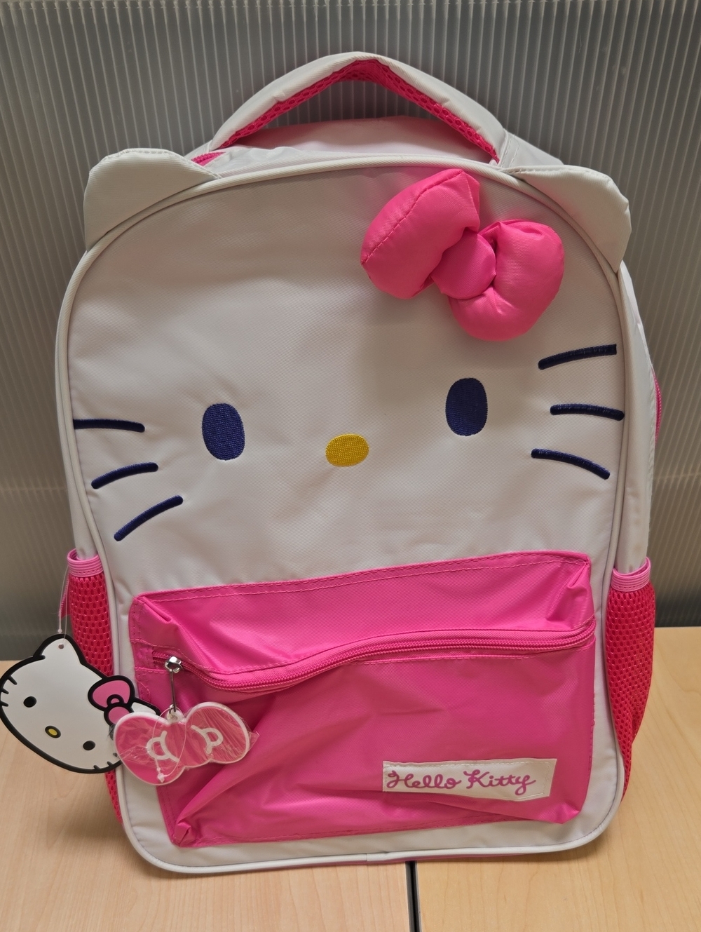 Hello Kitty White and Hot Pink Kids Backpack with Bow Accent Nwt Fashion